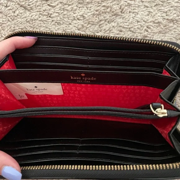 KATE SPADE Black Polka Dot Wallet - Picture 3 of 4